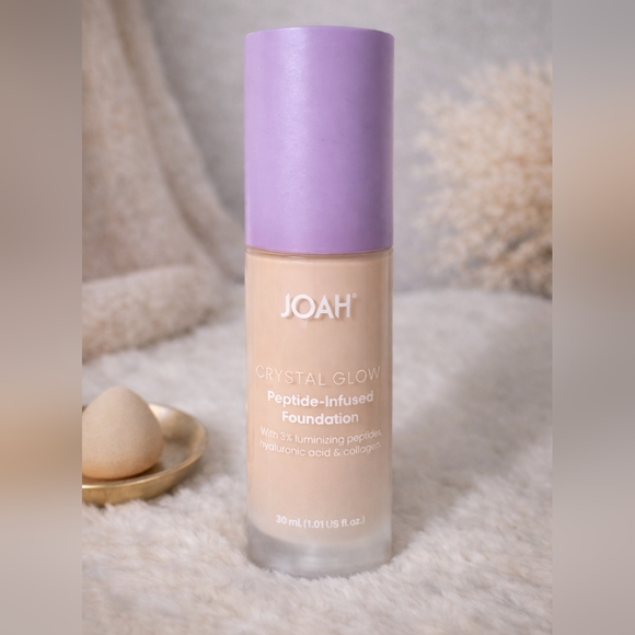 Joah Other - JOAH Crystal Glow Peptide-Infused Foundation FC010 Very Fair Cool Undertones